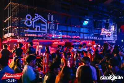 ภาพบรรยากาศงาน Budweiser Club presents Live Concert of Tattoo Colour ที่ Banpuen Rangsit — photo 55