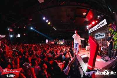 ภาพบรรยากาศงาน Budweiser Club presents Live Concert of Tattoo Colour ที่ Banpuen Rangsit — photo 110