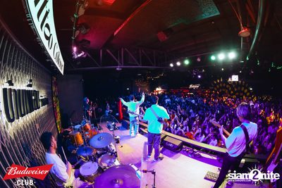 ภาพบรรยากาศงาน Budweiser Club presents Live Concert of Tattoo Colour ที่ Banpuen Rangsit — photo 119