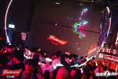 ภาพบรรยากาศงาน Budweiser Club presents Live Concert of Tattoo Colour ที่ Banpuen Rangsit — photo 135