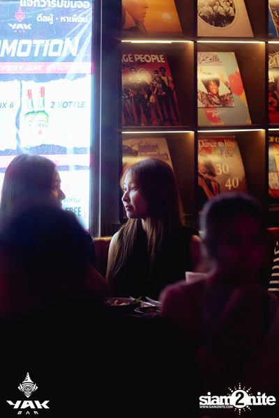 Friday Night at Yak Bar  — photo 14