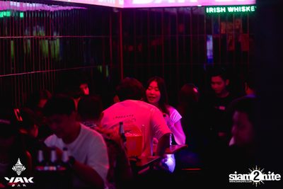 Friday Night at Yak Bar  — photo 33