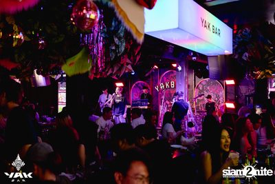 Friday Night at Yak Bar  — photo 37
