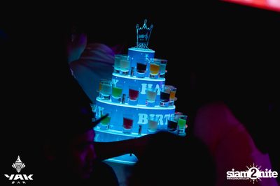 Friday Night at Yak Bar  — photo 43