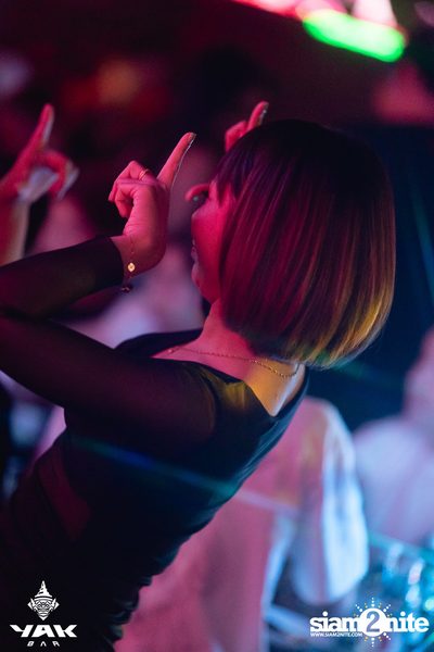 Friday Night at Yak Bar  — photo 63