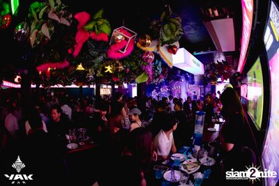 Friday Night at Yak Bar  — photo 67