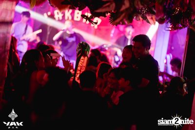 Friday Night at Yak Bar  — photo 70
