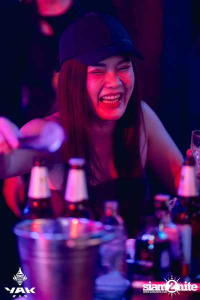Friday Night at Yak Bar  — photo 85