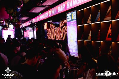 Friday Night at Yak Bar  — photo 101
