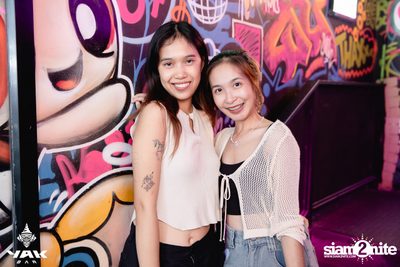 Friday Night at Yak Bar  — photo 107
