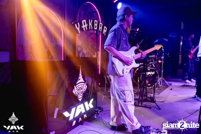 Friday Night at Yak Bar  — photo 114