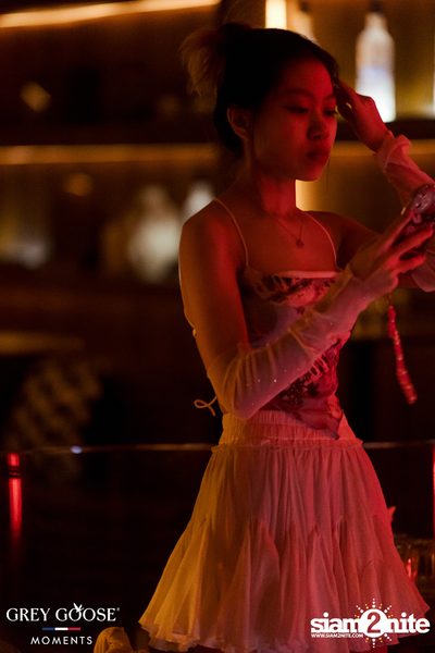 Karty & Friends at Rhodes Bangkok — photo 32