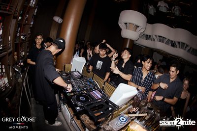 Karty & Friends at Rhodes Bangkok — photo 46