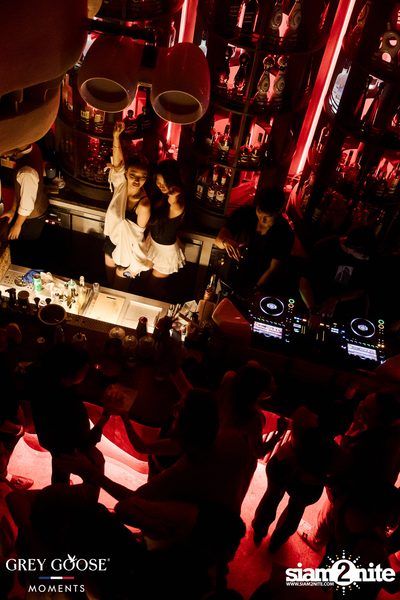 Karty & Friends at Rhodes Bangkok — photo 89