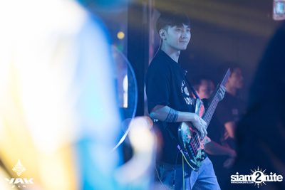 Saturday Night at Yak Bar — photo 47
