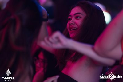 Saturday Night at Yak Bar — photo 56