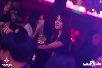 Saturday Night at Yak Bar — photo 62
