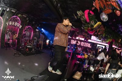 Saturday Night at Yak Bar — photo 66