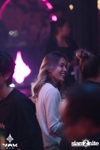 Saturday Night at Yak Bar — photo 74