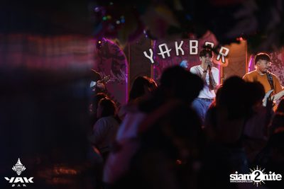 Saturday Night at Yak Bar — photo 79