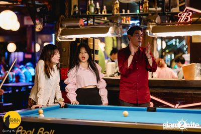 Paper Planes concert at Fullmoon Terrace & Bar — photo 12