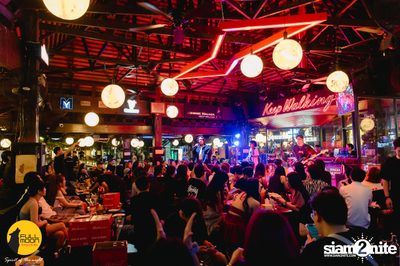 Paper Planes concert at Fullmoon Terrace & Bar — photo 44