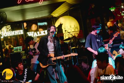Paper Planes concert at Fullmoon Terrace & Bar — photo 238