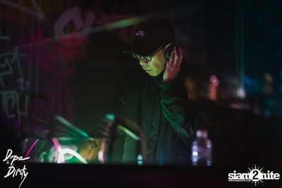 ภาพบรรยากาศงาน Jam ft. FAIIAMFINE & FLOWER.FAR ที่ Dope & Dirty — photo 1
