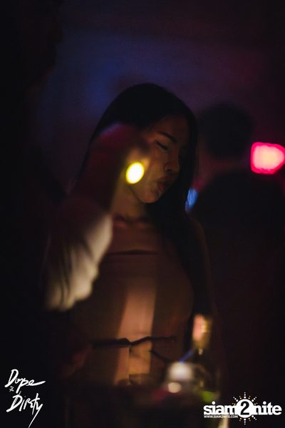 ภาพบรรยากาศงาน Jam ft. FAIIAMFINE & FLOWER.FAR ที่ Dope & Dirty — photo 3