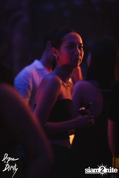 ภาพบรรยากาศงาน Jam ft. FAIIAMFINE & FLOWER.FAR ที่ Dope & Dirty — photo 24