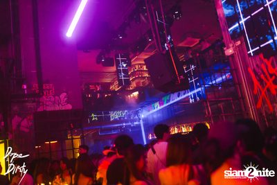 ภาพบรรยากาศงาน Jam ft. FAIIAMFINE & FLOWER.FAR ที่ Dope & Dirty — photo 33
