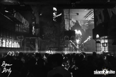 ภาพบรรยากาศงาน Jam ft. FAIIAMFINE & FLOWER.FAR ที่ Dope & Dirty — photo 50