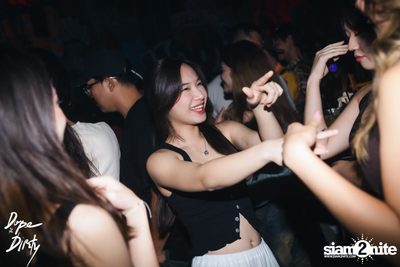 ภาพบรรยากาศงาน Jam ft. FAIIAMFINE & FLOWER.FAR ที่ Dope & Dirty — photo 58