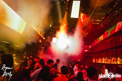 ภาพบรรยากาศงาน Jam ft. FAIIAMFINE & FLOWER.FAR ที่ Dope & Dirty — photo 69