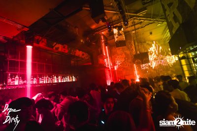 ภาพบรรยากาศงาน Jam ft. FAIIAMFINE & FLOWER.FAR ที่ Dope & Dirty — photo 70