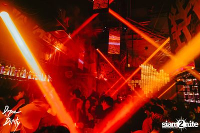 ภาพบรรยากาศงาน Jam ft. FAIIAMFINE & FLOWER.FAR ที่ Dope & Dirty — photo 71
