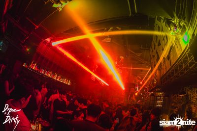 ภาพบรรยากาศงาน Jam ft. FAIIAMFINE & FLOWER.FAR ที่ Dope & Dirty — photo 73