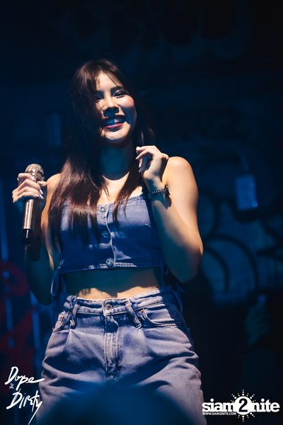 ภาพบรรยากาศงาน Jam ft. FAIIAMFINE & FLOWER.FAR ที่ Dope & Dirty — photo 103
