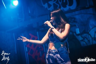ภาพบรรยากาศงาน Jam ft. FAIIAMFINE & FLOWER.FAR ที่ Dope & Dirty — photo 106