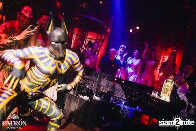 ภาพบรรยากาศงาน The Beast Halloween Party ที่ Sing Sing Theater — photo 153
