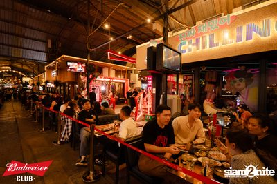 Budweiser Club presents Live Concert of Bowkylion at Chilling House Cafe — photo 4