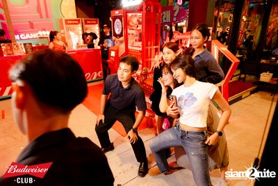 Budweiser Club presents Live Concert of Bowkylion at Chilling House Cafe — photo 8