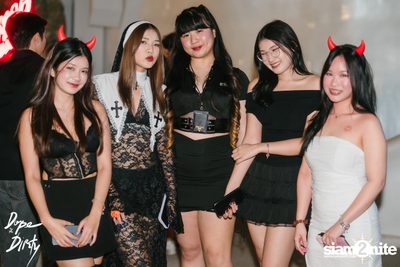 Mad Halloween at Dope & Dirty — photo 6