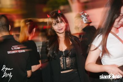 Mad Halloween at Dope & Dirty — photo 19