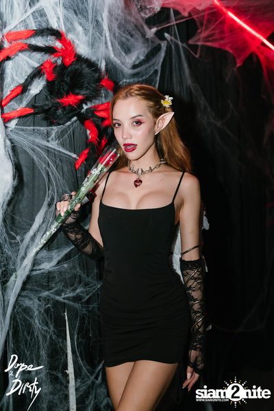 Mad Halloween at Dope & Dirty — photo 31