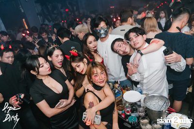 Mad Halloween at Dope & Dirty — photo 36