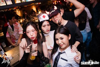 Mad Halloween at Dope & Dirty — photo 57