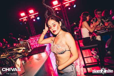 Halloween Party with FELIKS at Octave Rooftop Bar — photo 22