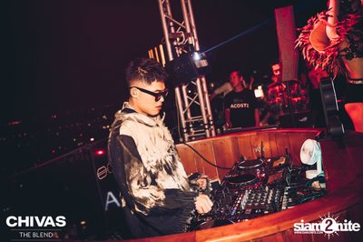 Halloween Party with FELIKS at Octave Rooftop Bar — photo 111