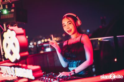 Hannah from Ultra Taiwan at Octave Rooftop Bar  — photo 1